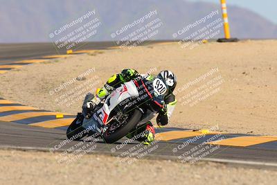 media/Oct-07-2023-CVMA (Sat) [[f84d08e330]]/Race 13 500 Supersport-350 Supersport/